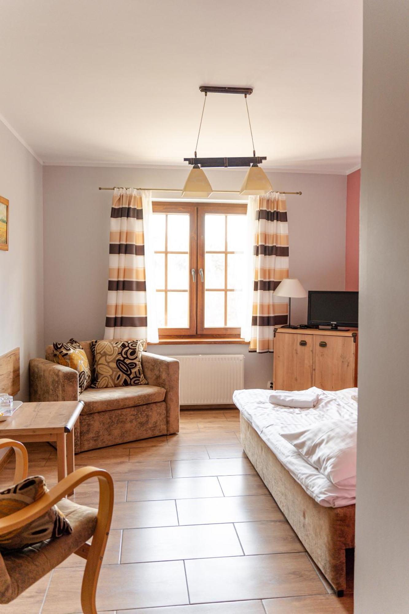 Hotel Stanica Hucul à Sułkowice Extérieur photo