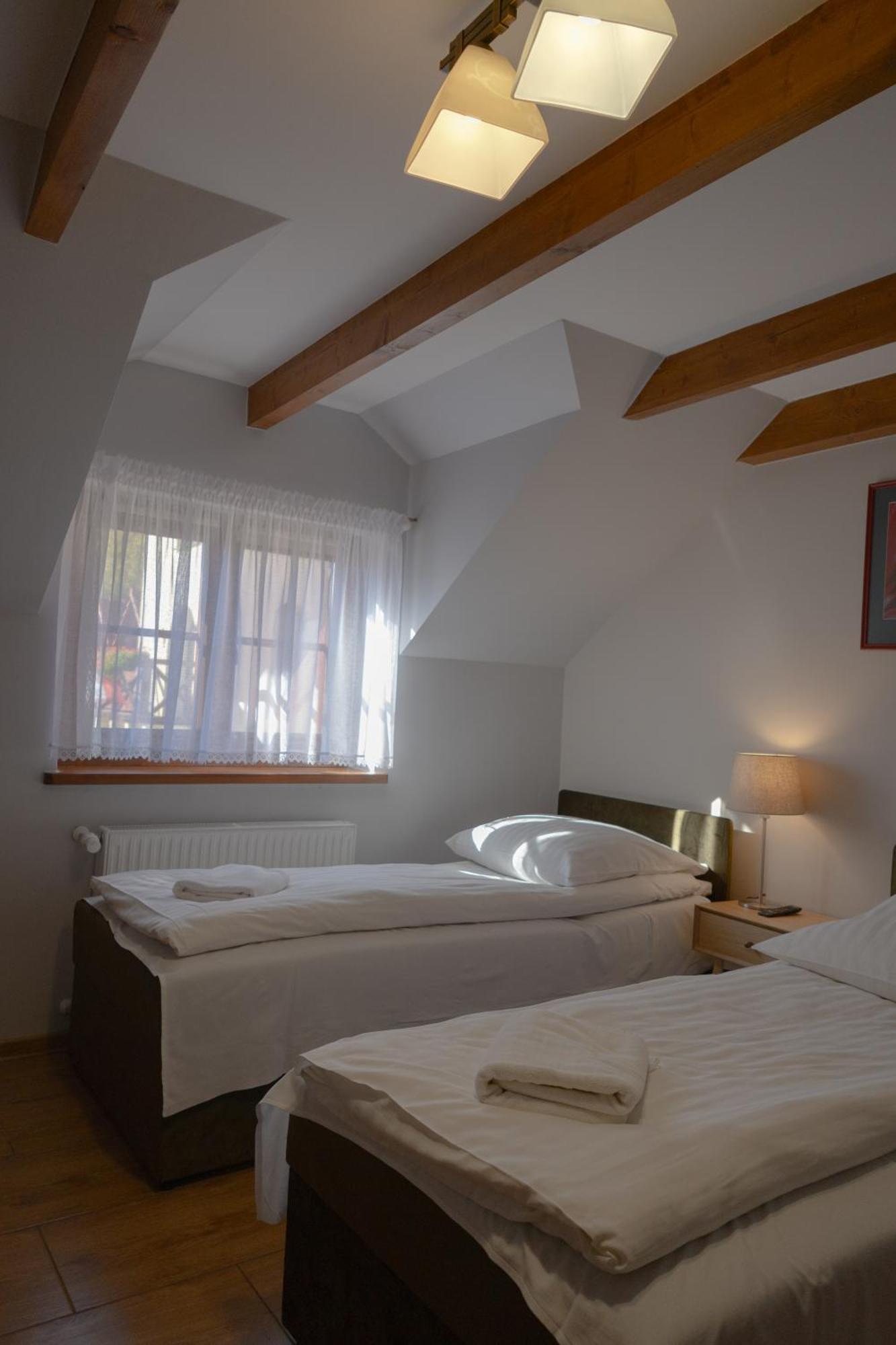 Hotel Stanica Hucul à Sułkowice Extérieur photo